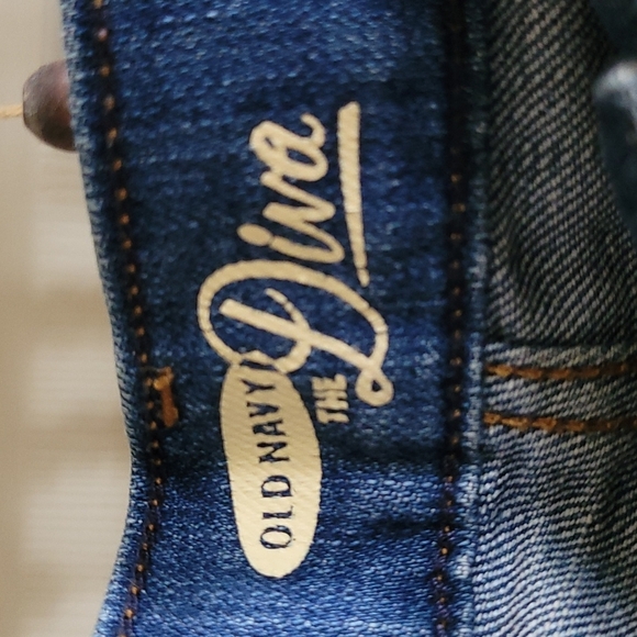 Old Navy the Diva shorts - Picture 4 of 5